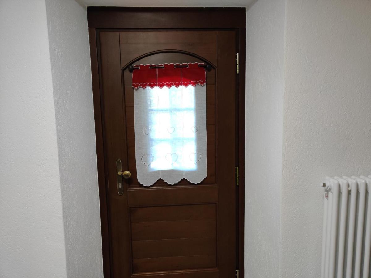 Lo Porto Apartment Semon Bagian luar foto